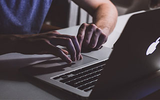 九游体育登录-里昂迎战南特：法甲困境中的不屈之战