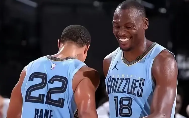 灰熊战胜开拓者双方积分差距没有缩小的简单介绍 灰熊战胜开拓者双方积分差距没有缩小的简单介绍