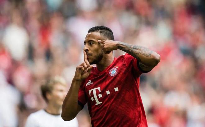 恩东贝莱卡立功,国米客场击败尤文 恩东贝莱卡立功,国米客场击败尤文