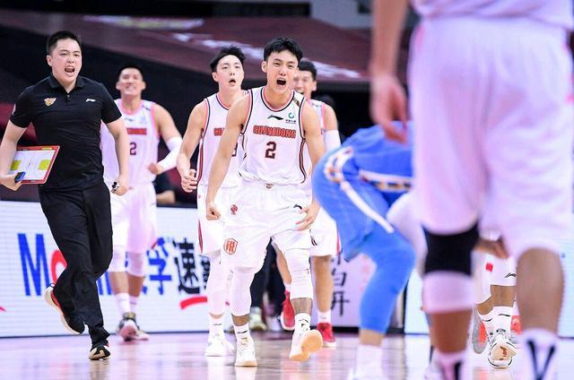 九游体育-冠军之争：大洋洲足球豪强决战一触即发