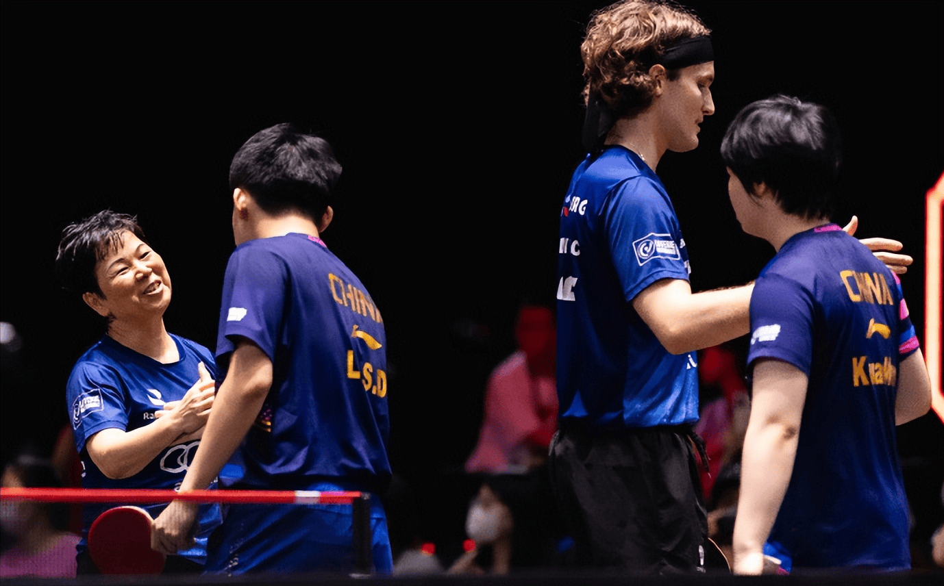 赛场焦点:顶级对决擂台引爆 赛场焦点:顶级对决擂台引爆