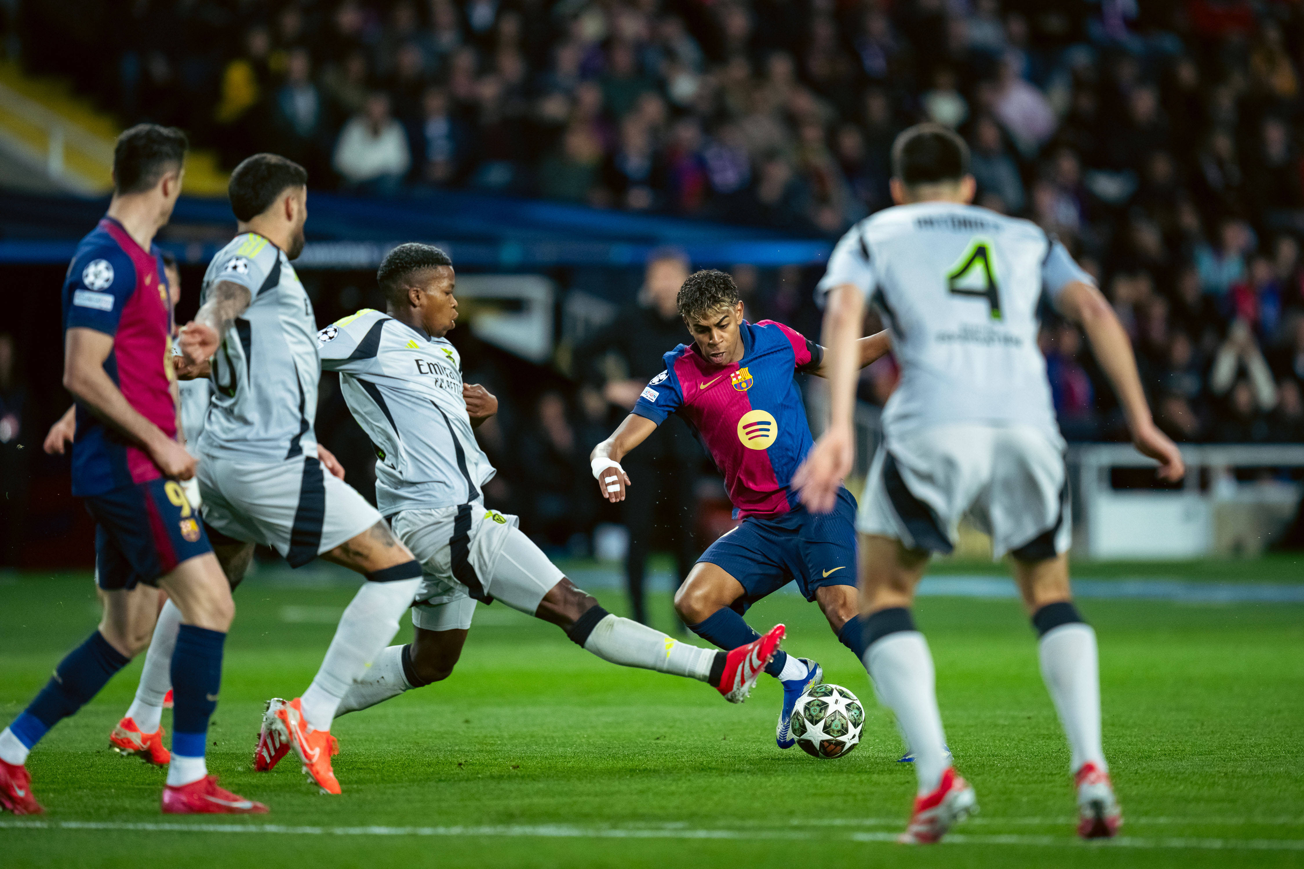 罗马城市德比,两队对决激烈 罗马城市德比,两队对决激烈