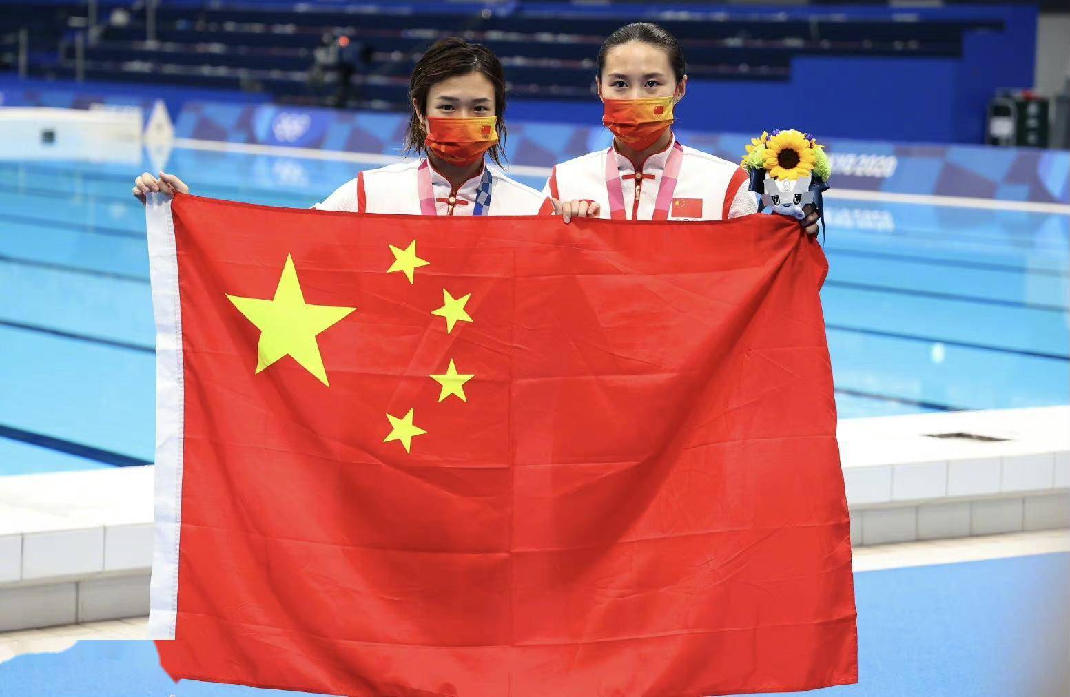 关于角逐中的双方拼尽全力,难分伯仲的信息 关于角逐中的双方拼尽全力,难分伯仲的信息