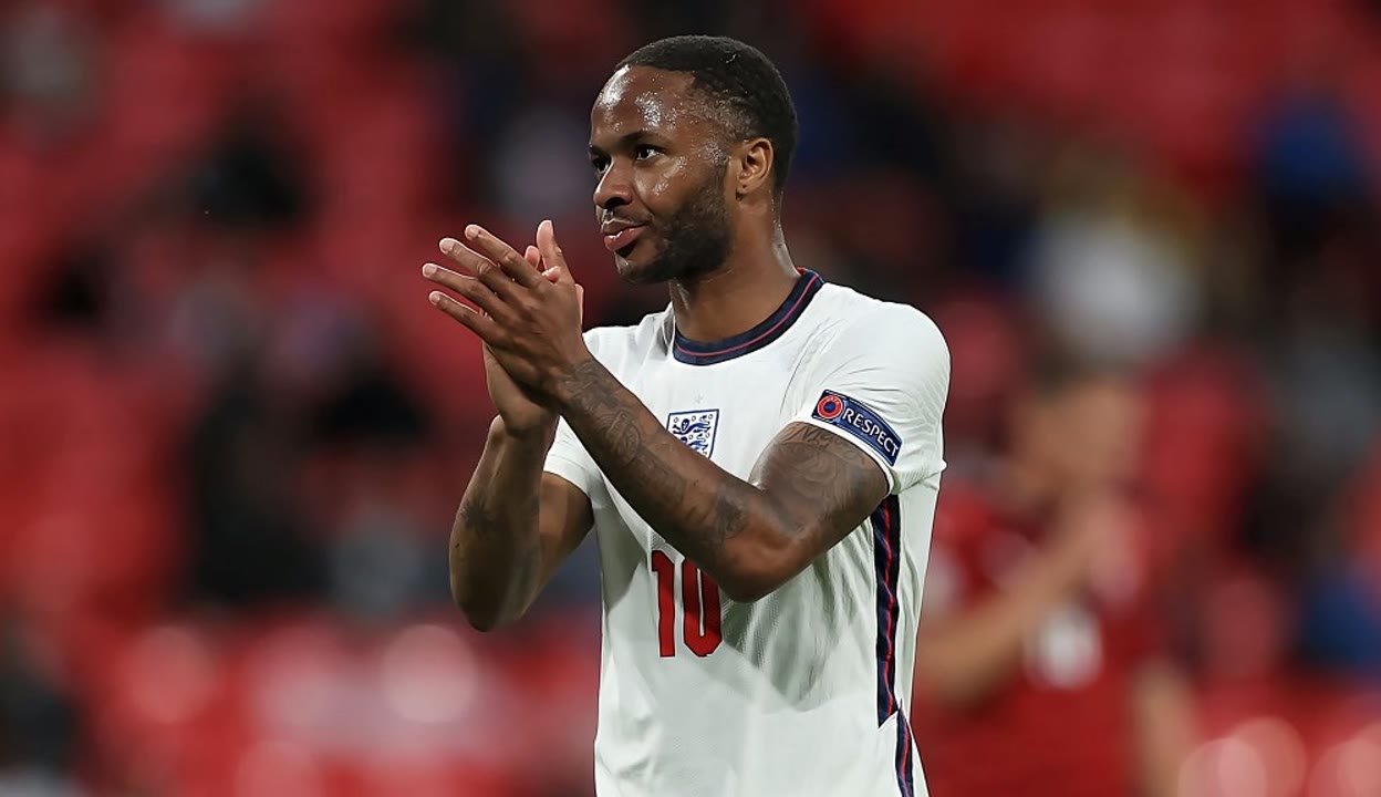 英格兰逆转捷克,小心拿下关键三分 英格兰逆转捷克,小心拿下关键三分