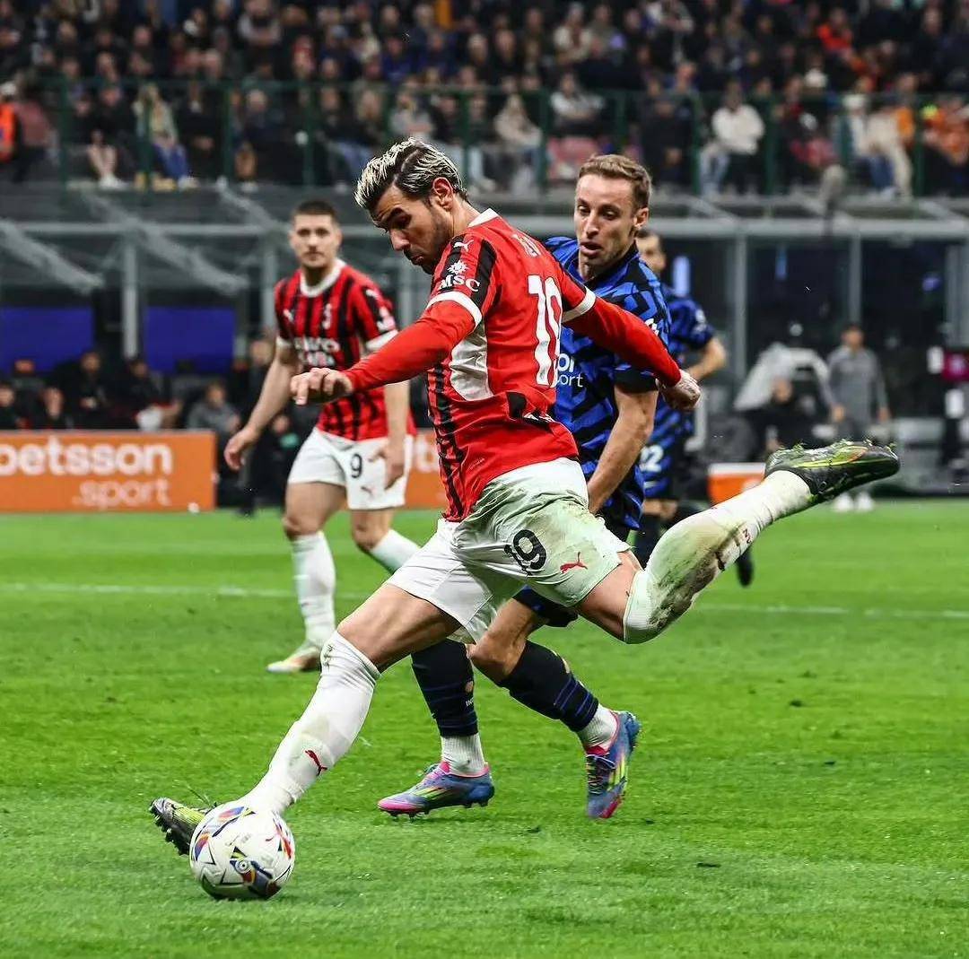 罗马客场战胜国际米兰,继续保持不败纪录的简单介绍 罗马客场战胜国际米兰,继续保持不败纪录的简单介绍