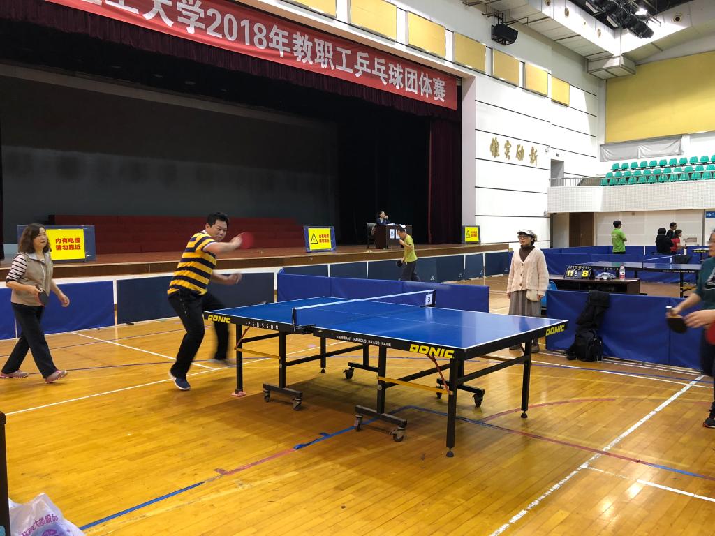 九游体育亚洲官网-队内氛围融洽，团结一心争取连胜的简单介绍