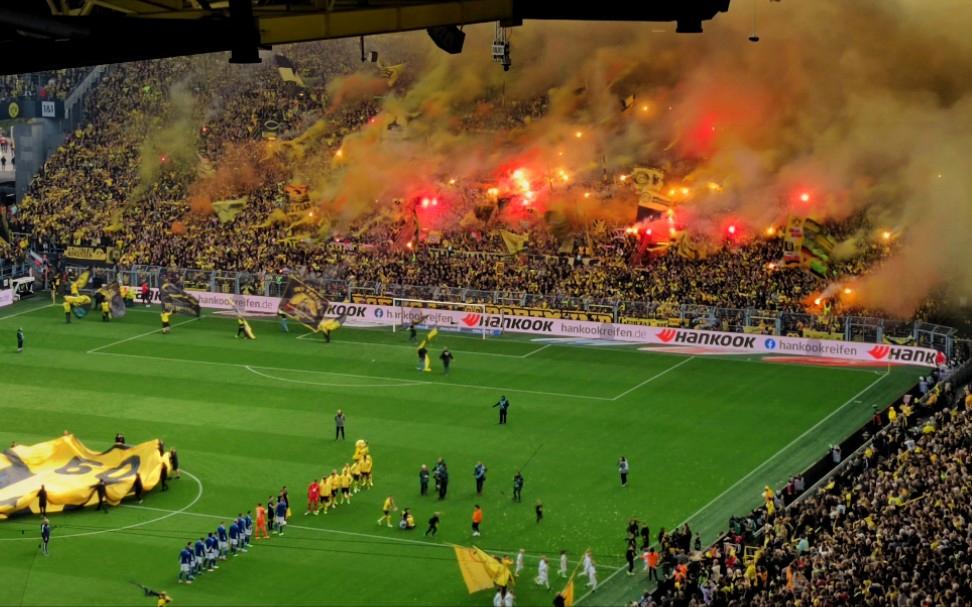 沙尔克将在客场挑战多特蒙德，全力以赴