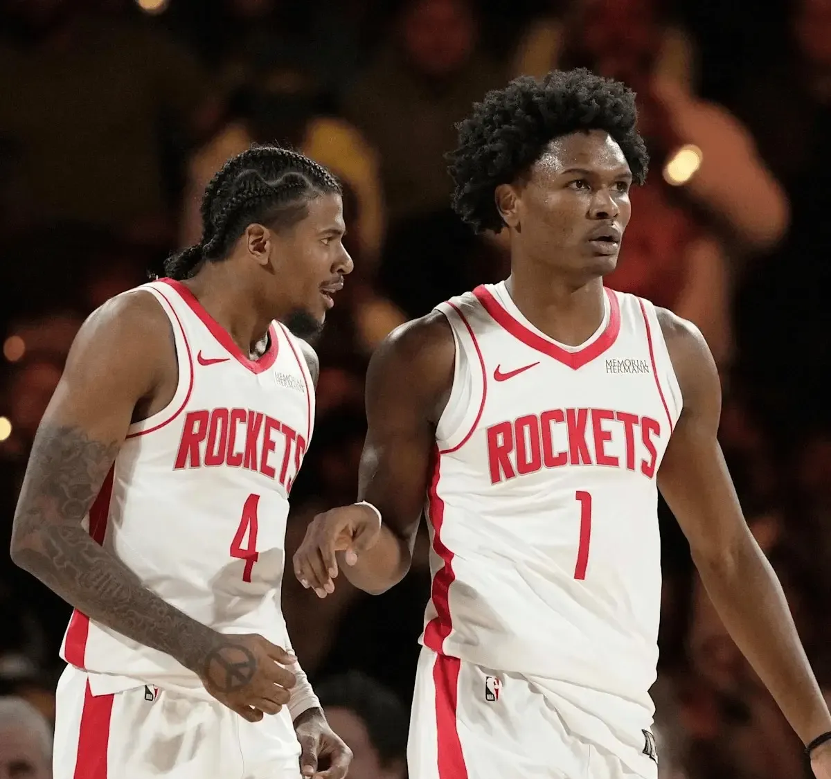 史密斯复出首秀,马刺遭遇失利 史密斯复出首秀,马刺遭遇失利