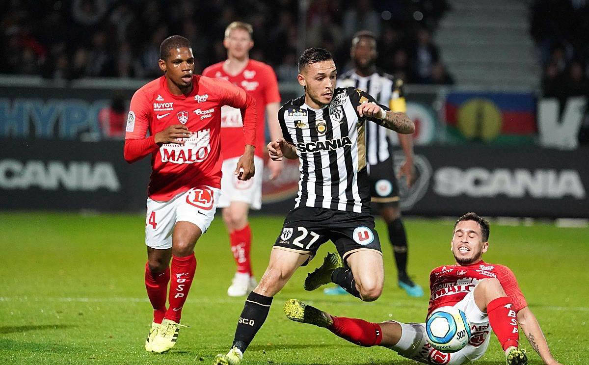 九游体育官网-关于朗斯主场击败昂热，状态正佳的信息