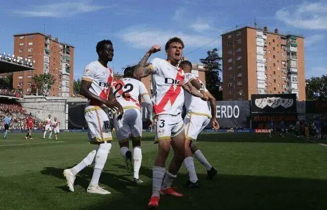 九游体育官方入口-草根球队逆袭，奇迹发生在场上！的简单介绍