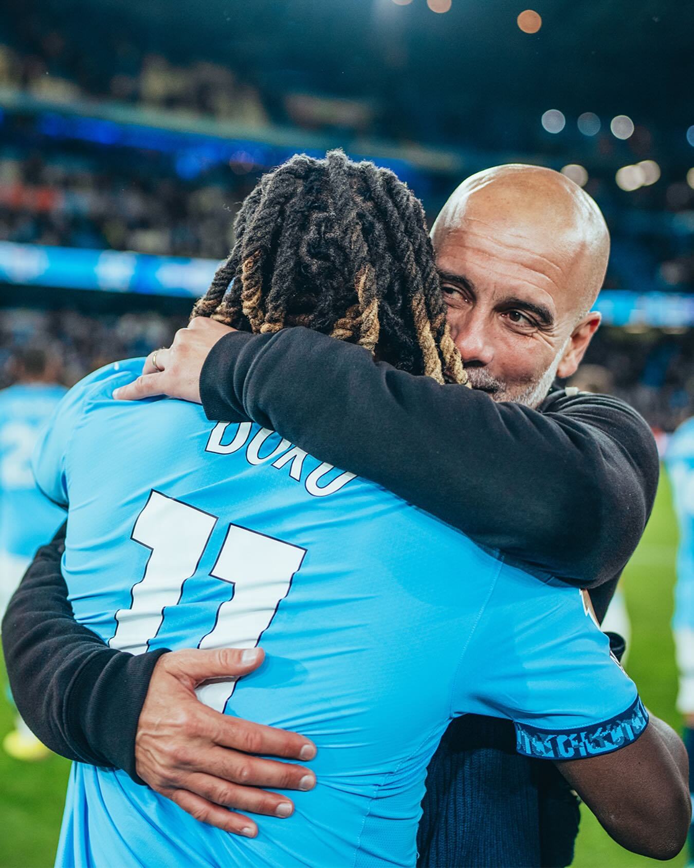 九游体育app-曼城球员调整状态，备战决赛连胜